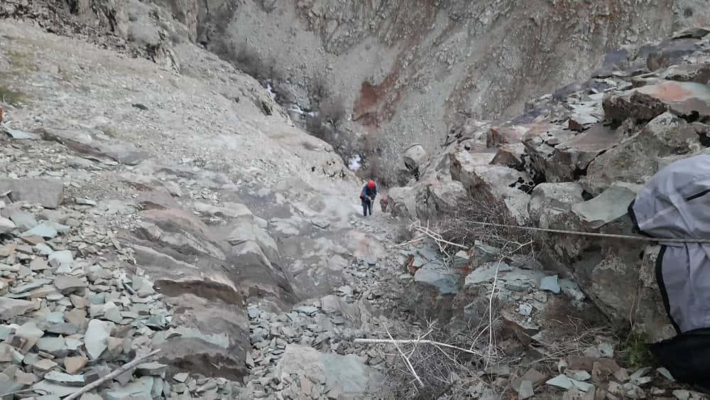 نجات دو طبیعت گرد در ارتفاعات روستای مورود جاده کرج -چالوس
