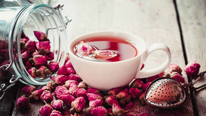 چند دمنوش بهاری برای رفع کسالت