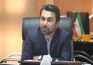 توزیع روزانه لوارم بهداشتی میان کارکنان شهرداری منطقه ۸ اهواز