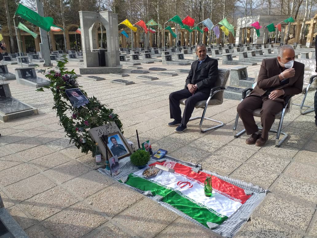 صدا وسیما مراسم سوم شهید سلگی را برای نخستین بار در کشور زنده پخش کرد