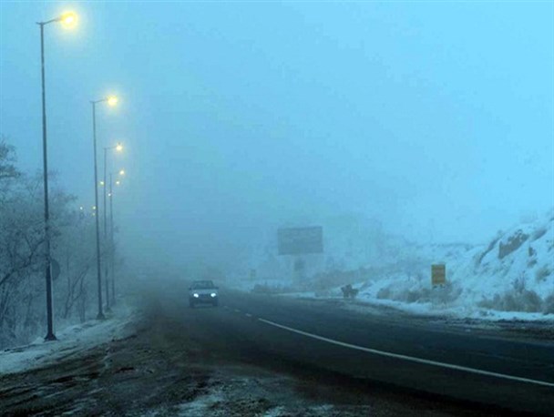ه آلودگی در برخی محورهای مواصلاتی استان زنجان/ مشکلی برای تردد درجاده های استان وجود ندارد