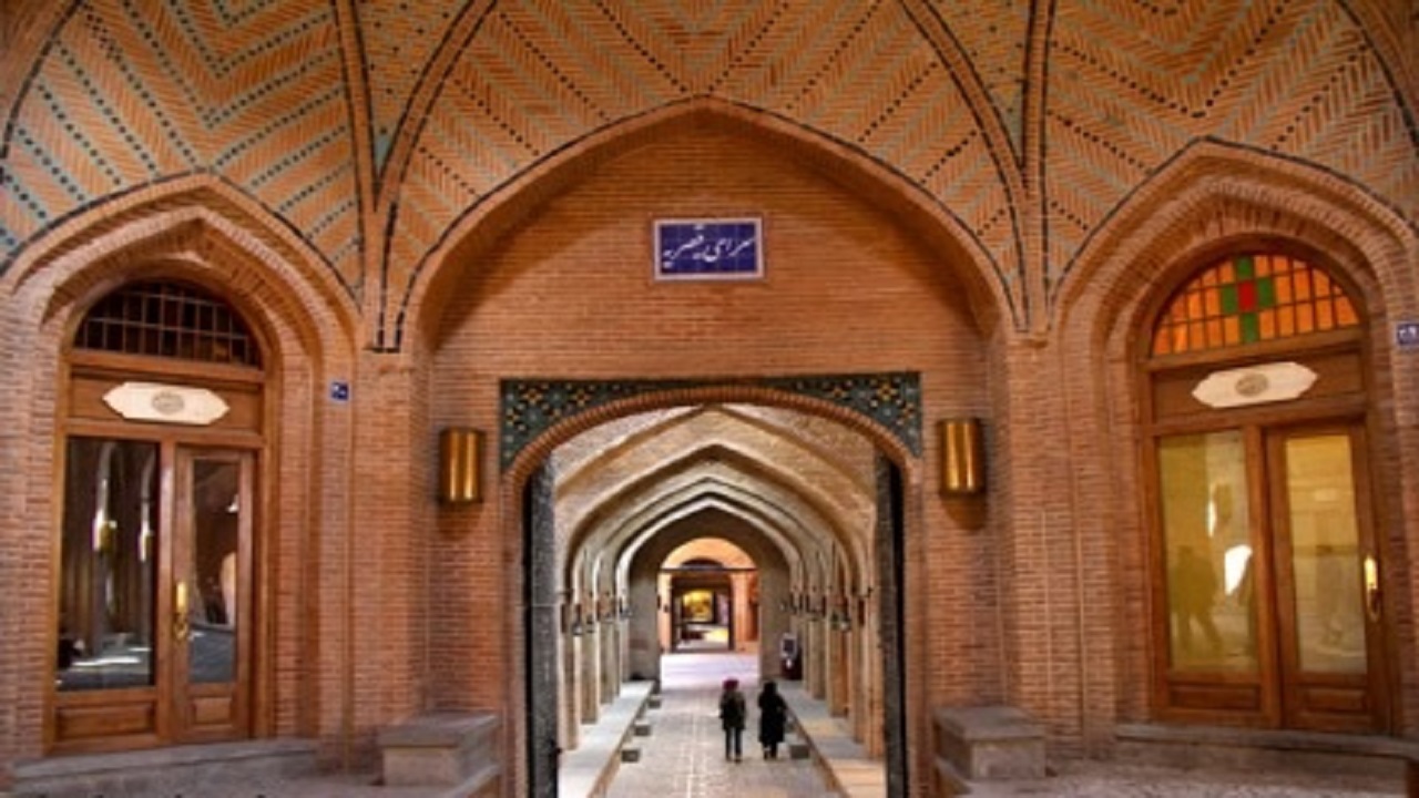 در خانه بنشینید و به دیدن مجموعه سعدالسلطنه بروید
