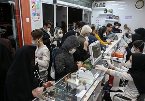 روزانه ۵۰ هزار ماسک در داروخانه‎های لرستان توزیع می شود