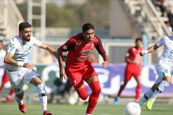 دلیل جذب دو مهاجم خارجی پرسپولیس چه بود؟ / دلار&zwnj;های بر باد رفته