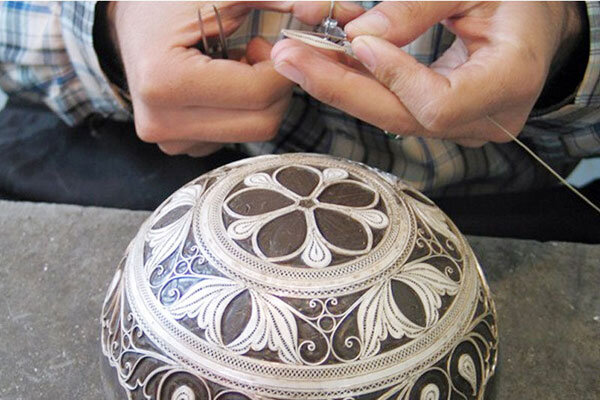 پرداخت تسهیلات به ۱۵۰ طرح هنرمندان صنایع دستی استان زنجان