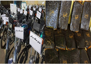 دستگیری باند سارقان موتورسیکلت/ کشف بیش از ۵ کیلوگرم حشیش