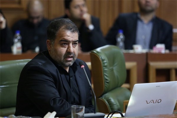 کسری بودجه شهرداری در سال ۹۹ انکار ناپذیر است/بحران کرونا سراسری و عمیق است
