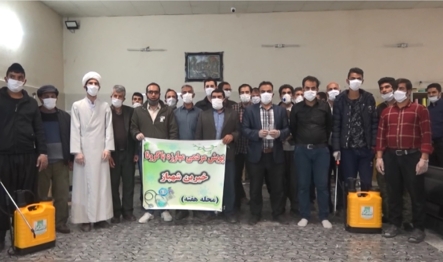 توزیع جهادی ۱۰ هزار بسته بهداشتی بین محرومان شهباز
