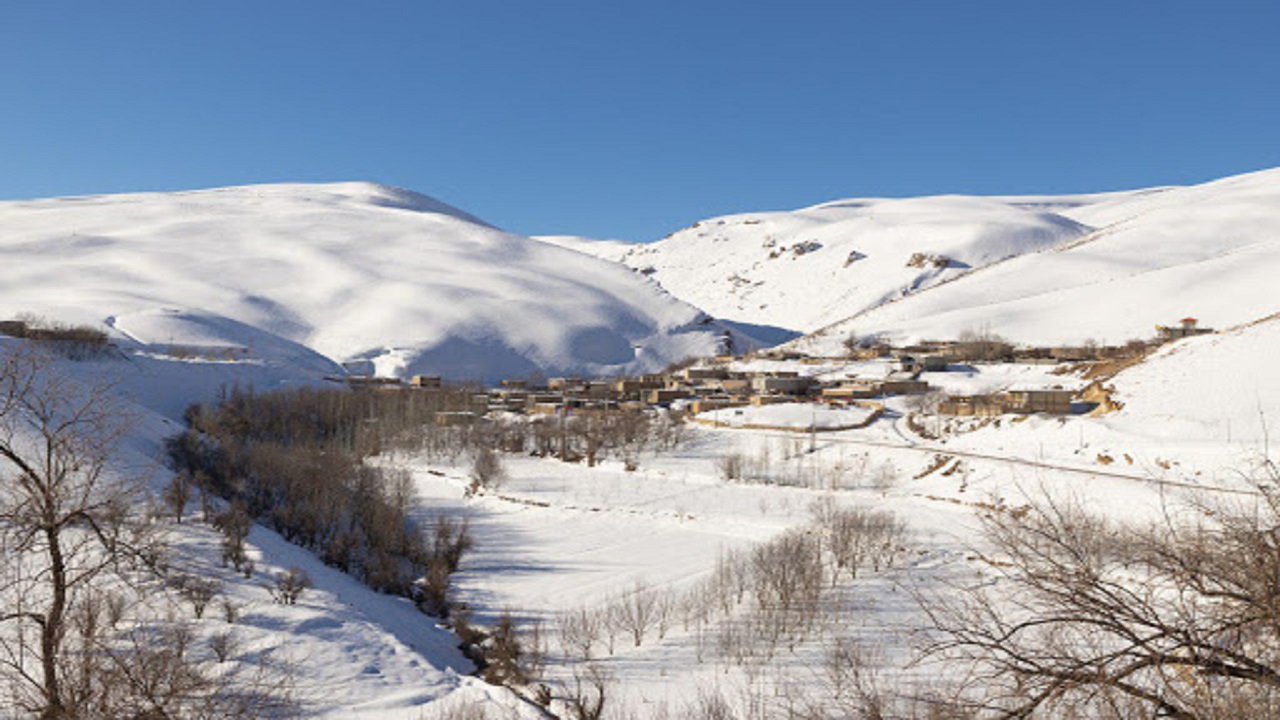 کوهرنگ در دومین روز از بهار سفید پوش شد