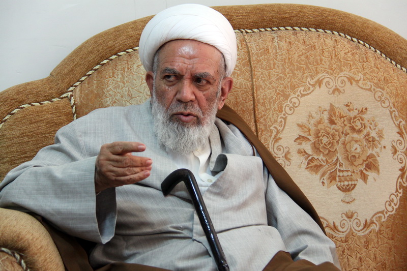 پیکر آیت‌الله منتظری قمی به خاک سپرده شد