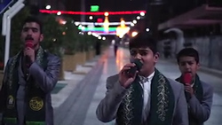 نواختن موسیقی انقلابی توسط یک نوازنده فرانسوی + فیلم