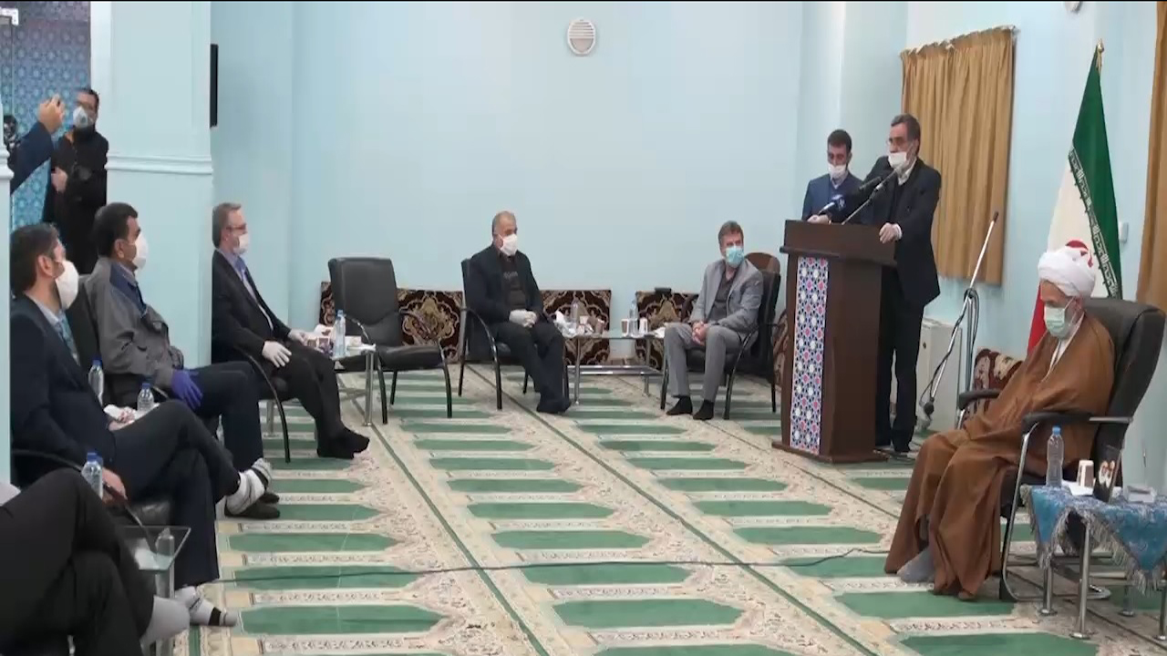 نمایندگان قفل‌های قانون را باز کنند