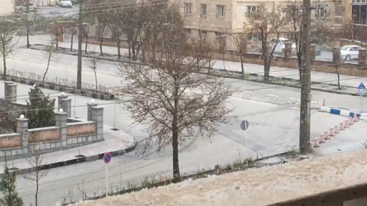 بارش تگرگ در همدان + فیلم