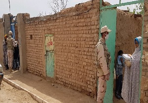 صف آرایی نظامی در برابر ویروس کرونا