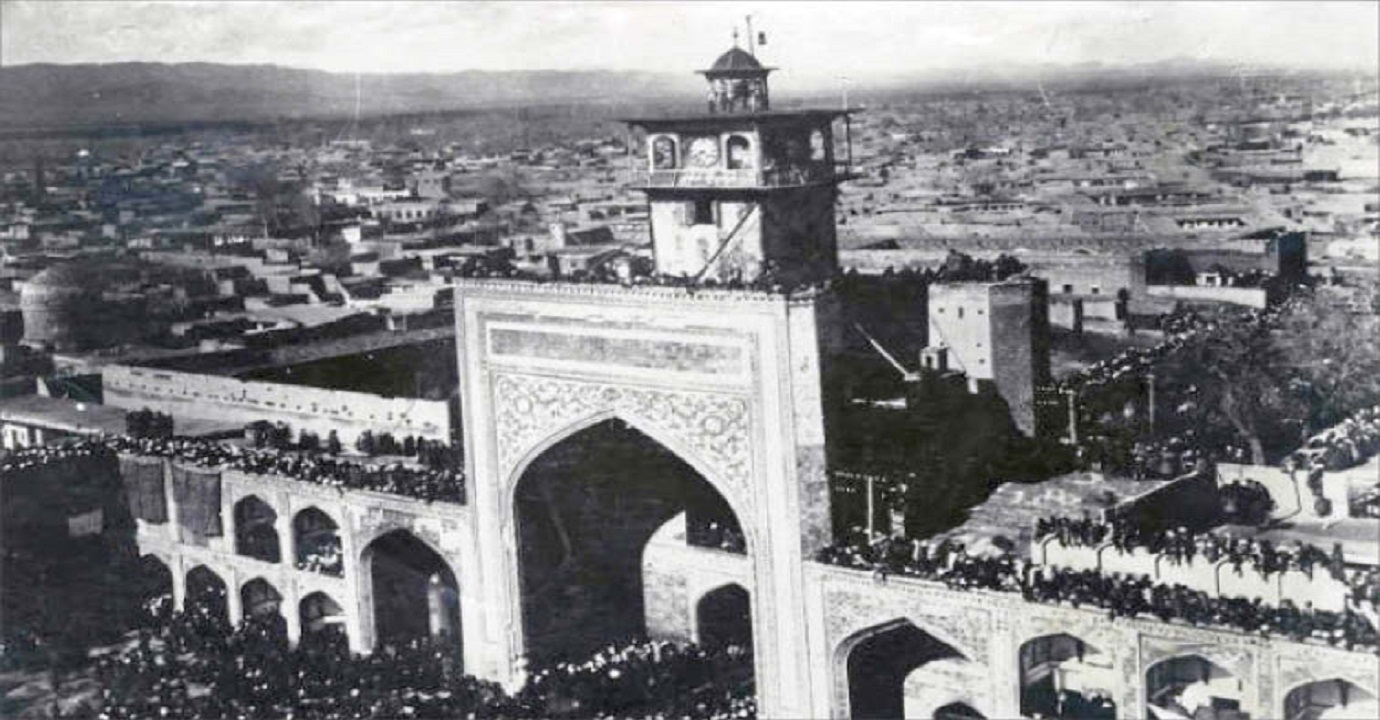 ساعت مظفری؛ یادگاری عهد قاجار در حرم رضوی
