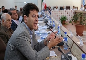 درودگر: مدیربرنامه‌های کالدرون با پیش کشیدن بحث پیشنهاد تیم ملی فوتبال می‌خواهد قیمت او را افزایش دهد