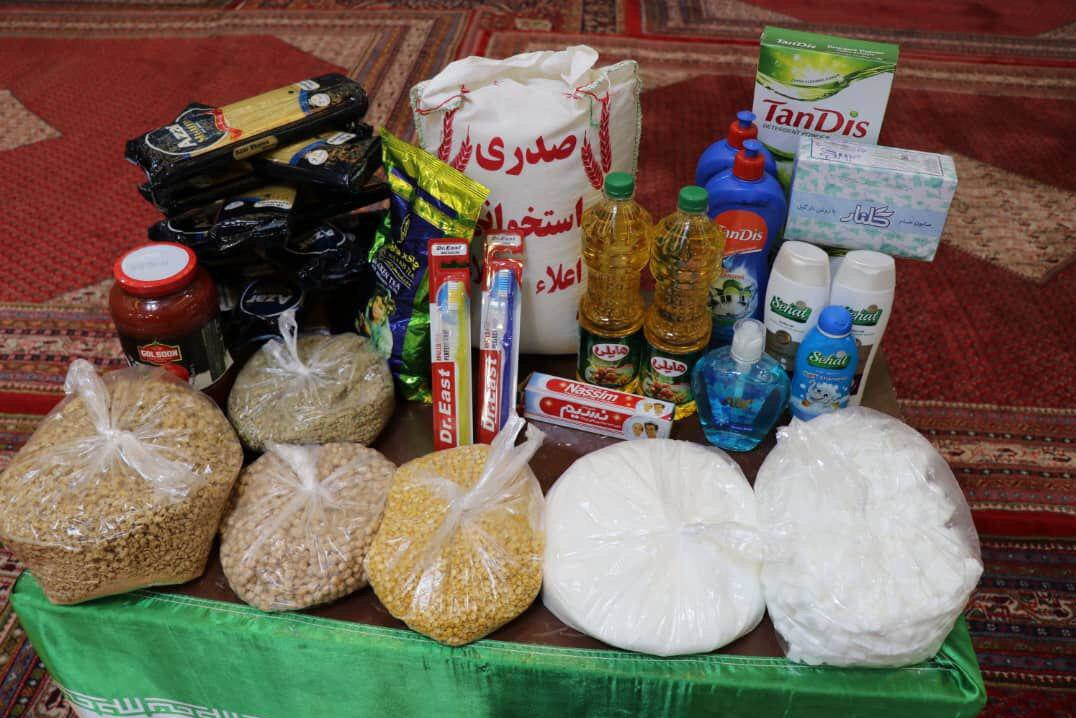 ادامه توزیع سبد معیشتی به نیازمندان در لامرد