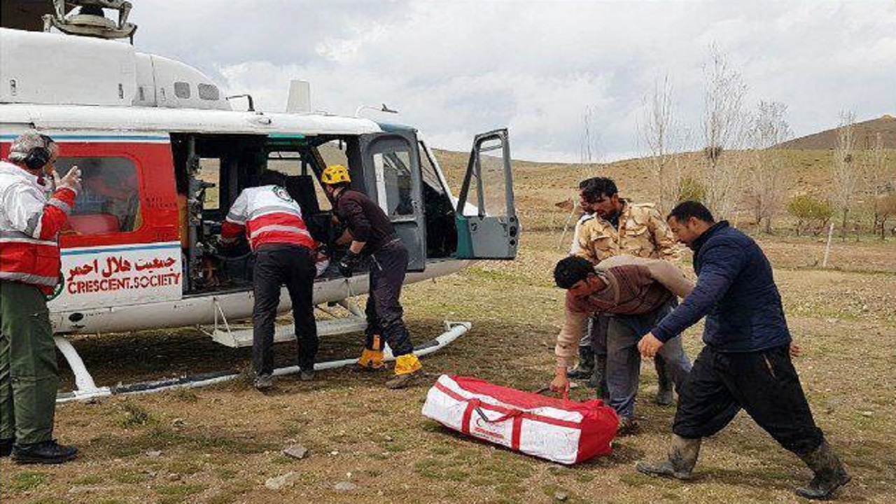 امداد رسانی به افراد گرفتار در روستای عباس آباد استان قزوین
