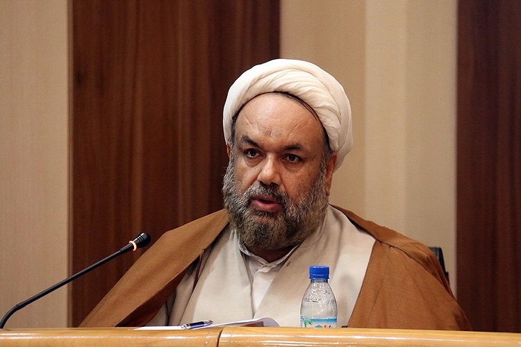 آمادگی مساجد فارس برای میزبانی از ماه خدا