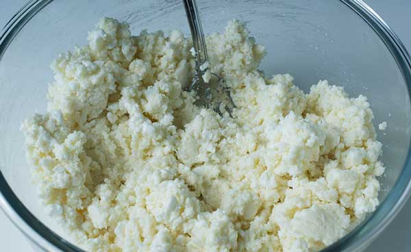 طرز تهیه کنافه پنیری به صورت گام به گام و تصویری