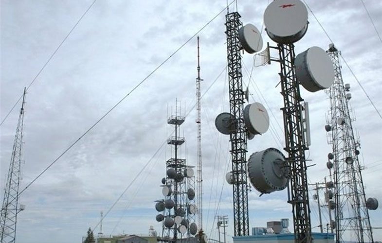 فرکانسهای صدا و سیما دردی از افزایش سرعت اینرنت دوا نمیکند؛ رسانه ملی برای افزایش باند به فرکانس ۷۰۰ و ۸۰۰ نیاز دارد فرکانسهای صدا و سیما دردی از افزایش سرعت اینرنت دوا نمیکند؛ رسانه ملی برای افزایش باند به فرکانس ۷۰۰ و ۸۰۰ نیاز دارد