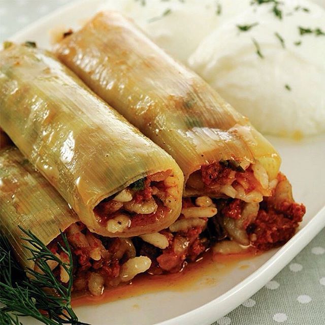 آموزش تهیه&zwnj;ی دلمه تره فرنگی