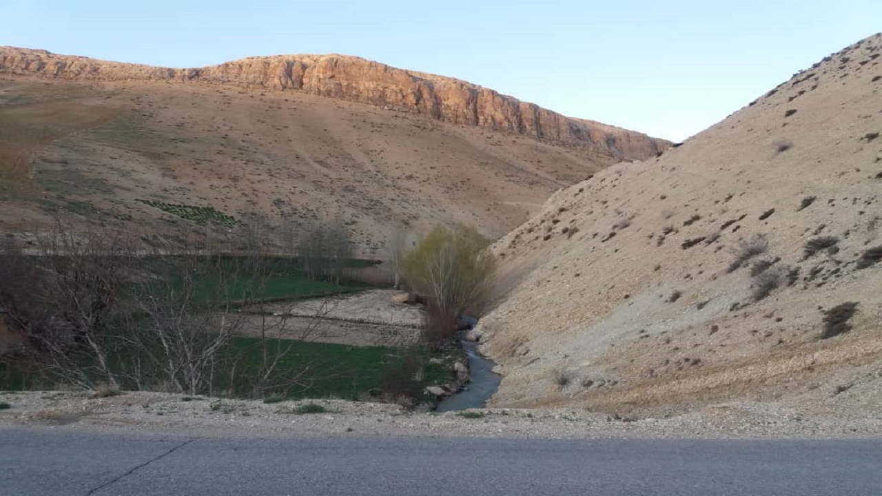 طبیعت بهاری روستای نعل اشکنان در کوهرنگ
