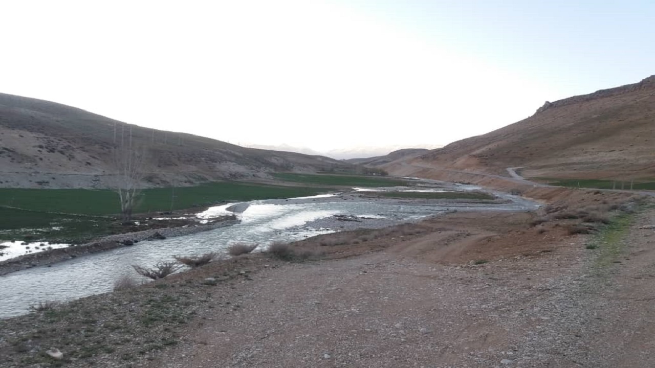 طبیعت بهاری روستای نعل اشکنان در کوهرنگ
