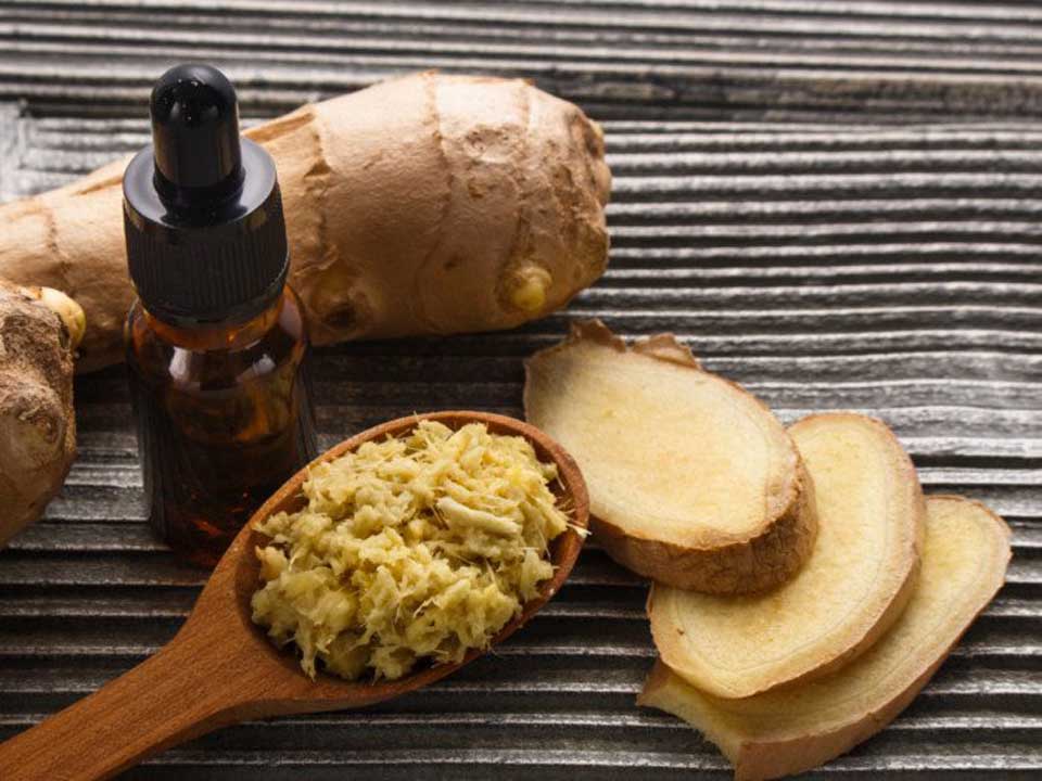 ۸ خاصیت شگفت انگیز روغن ریشه زنجبیل برای سلامتی