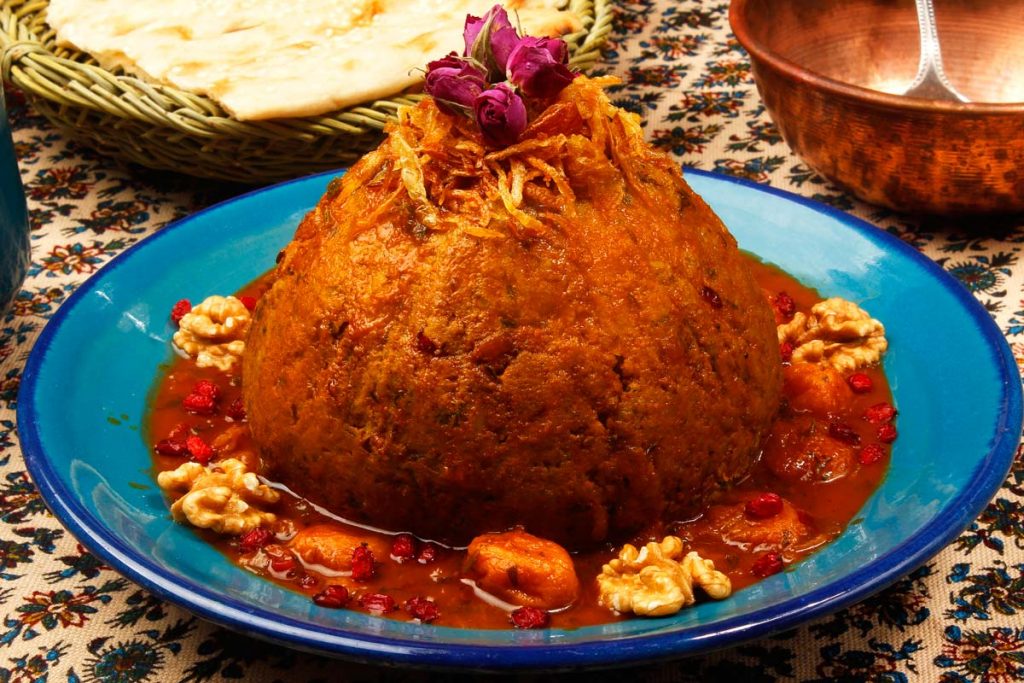 کوفته سماق البرز، لذیذ و متفاوت/ آداب جالب کرجی&zwnj;ها برای وانرفتن کوفته