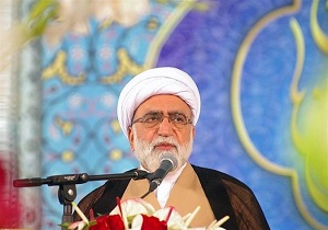 آیت الله مکارم به تولیت آستان قدس رضوی تسلیت گفت