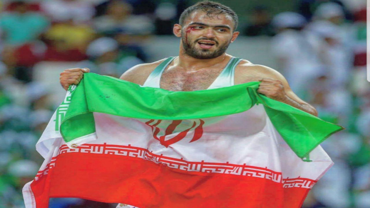 بازگشت نایب قهرمان جوانان جهان به کشتی