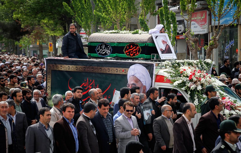 آیت الله مهمان نواز مردی از تبار اخلاص و سادگی