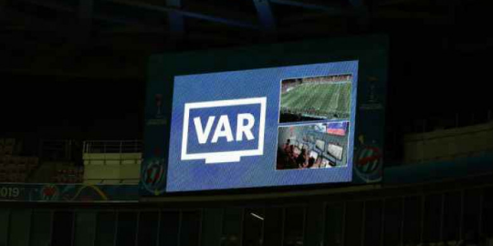 استفاده همیشگی از VAR در لیگ قهرمانان آسیا زیر ذره بین AFC