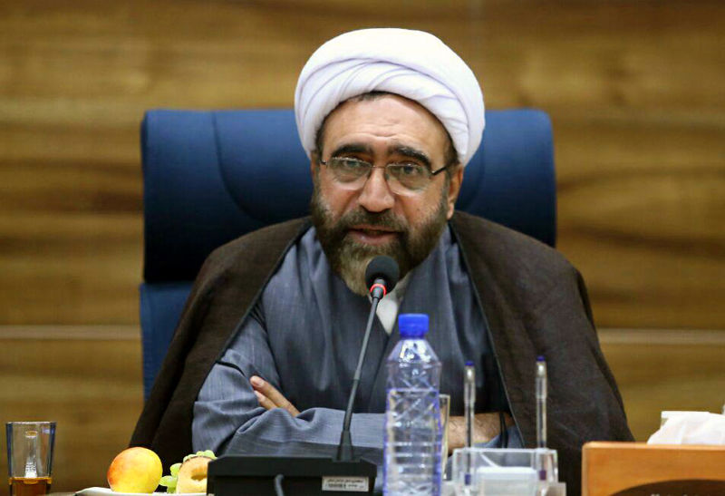 یادداشت اینستاگرامی احمد مروی درباره دستورالعمل بازگشایی حرم‌های مطهر