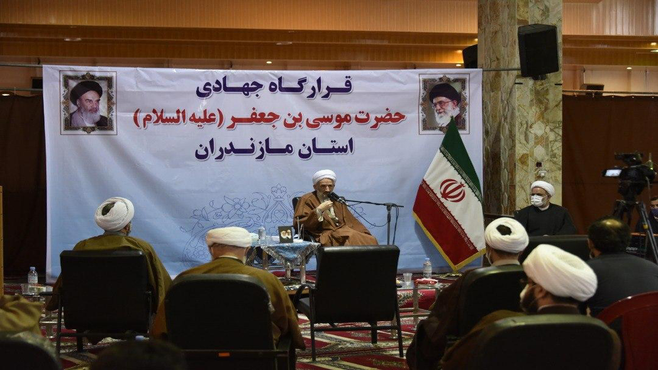 حضور مجاهدانه روحانیون در تغسیل جان باختگان کرونا