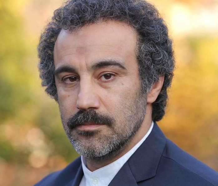 منتظر قسمتهاي شيرين تر باشيد