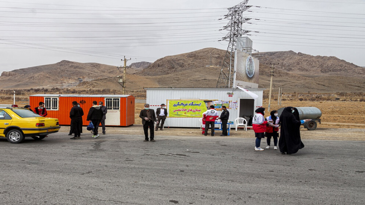 فعالیت ایستگاه غربالگری مسافران در فارسان