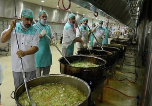 راه‌اندازی آشپزخانه مرکزی طبخ غذا برای نیازمندان در یزد