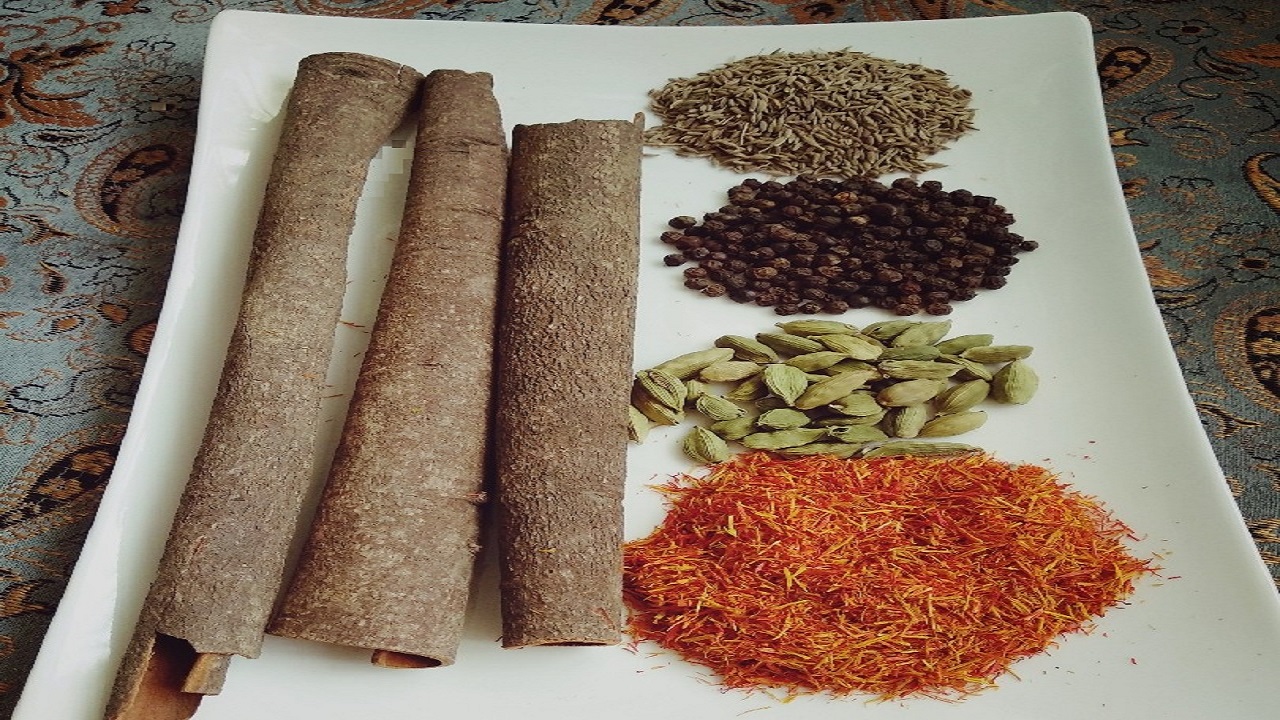 ادویه مخصوص ترشی انبه روغنی + طرز تهیه