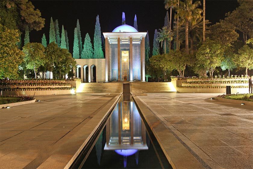 تعطیلی آرامگاه سعدی در یاد روزش