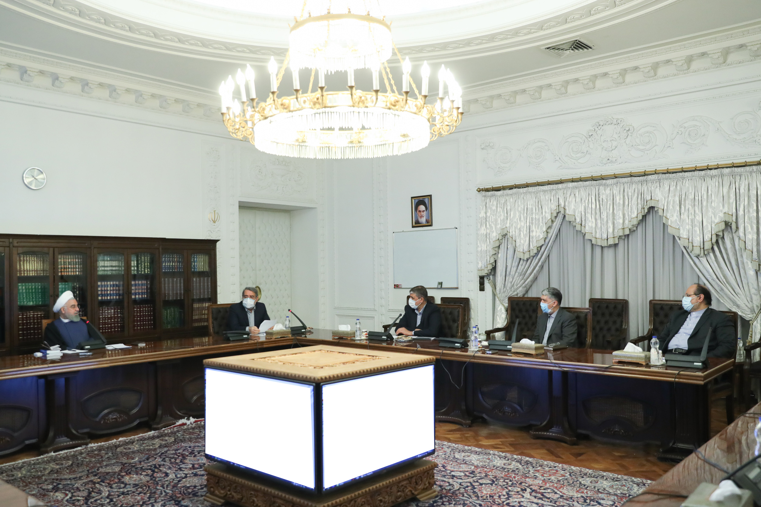 جلسه روسای ستاد ملی مبارزه با کرونا به ریاست روحانی