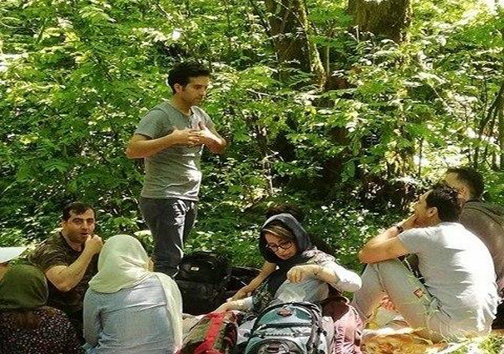 بازی&zwnj;های محلی راهکاری برای شادی در روز&zwnj;های قرنطینه + فیلم