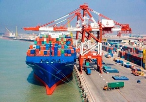 رشد ۲۷ درصدی بارگیری کالا‌های اساسی در بندر امام خمینی