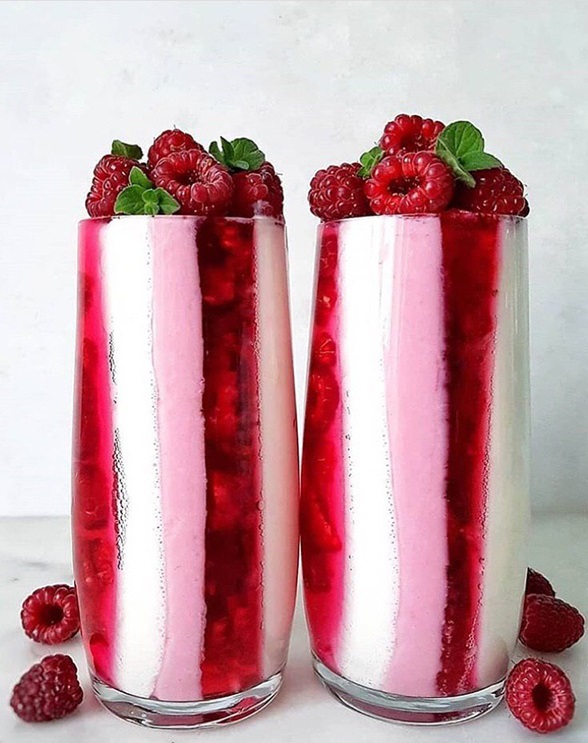 تزیین ژله لیوانی مورب با میوه + عکس