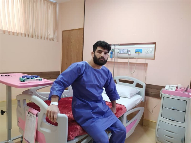 عنواندار کشتی آزاد جهان زیر تیغ جراحی