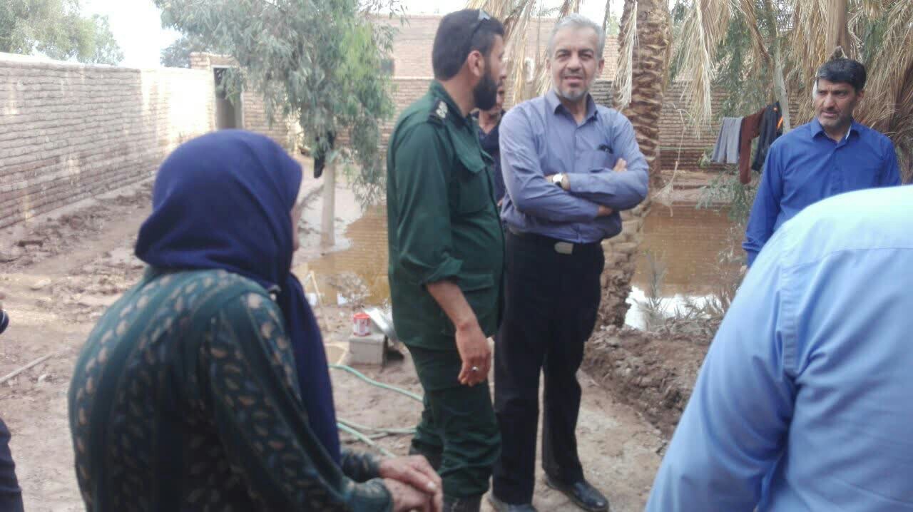 بازدید جانشین سپاه از مناطق سیل زده شهداد