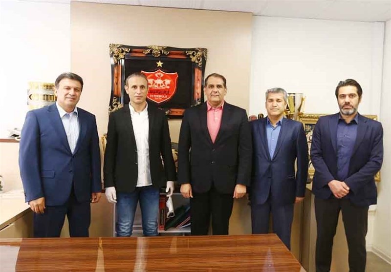 وضعیت آشفته پرسپولیس/ مشکلات مالی، نبود مدیرعامل و ۲ دستگی!