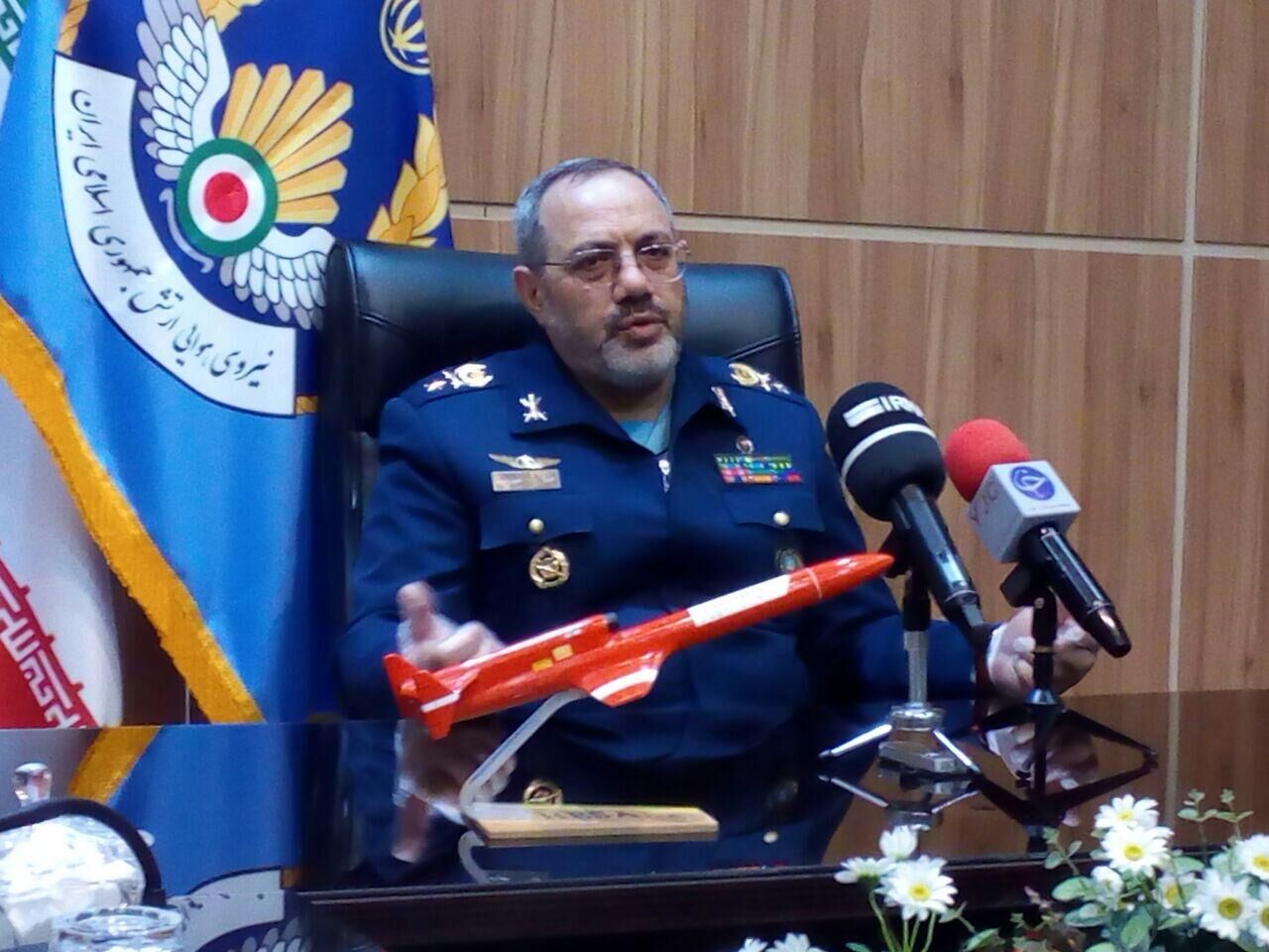 اِلحاق ۱۰ فروند ابابیل ۳ به ناوگان هوایی کشور/ کار ساخت دومین هواپیمای یاسین آغاز شده است