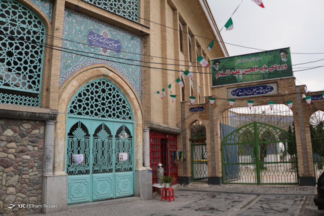 چرخ خیاطیهایی که به سنگر مقابله با کرونا تبدیل شد؛ امامزاده قاسم پایگاهی برای جهادگران محله گلابدره +تصاویر چرخ خیاطیهایی که به سنگر مقابله با کرونا تبدیل شد؛ امامزاده قاسم پایگاهی برای جهادگران محله گلابدره +تصاویر